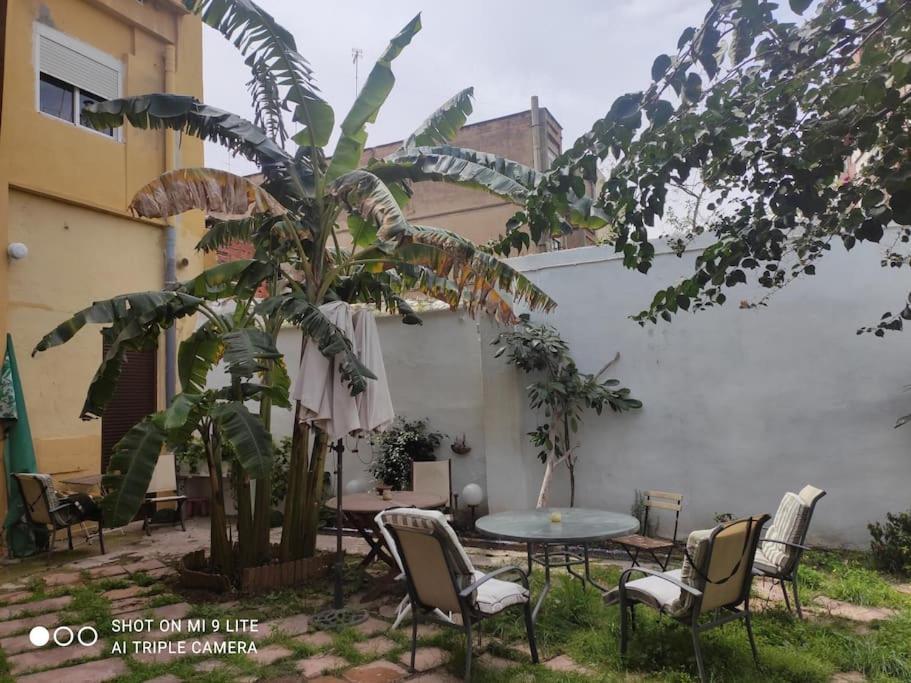 Precioso Apartamento Con A/A En Ruzafa Con Terracita Privada Y Acceso A Un Jardin, Para 2-3 Personas Valencia Exterior photo
