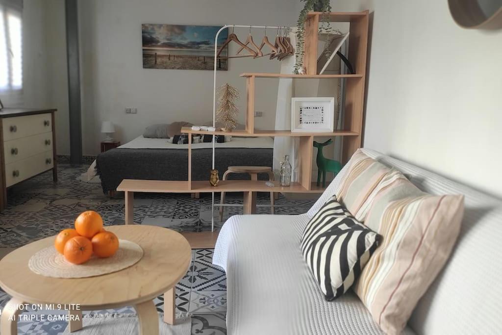Precioso Apartamento Con A/A En Ruzafa Con Terracita Privada Y Acceso A Un Jardin, Para 2-3 Personas Valencia Exterior photo